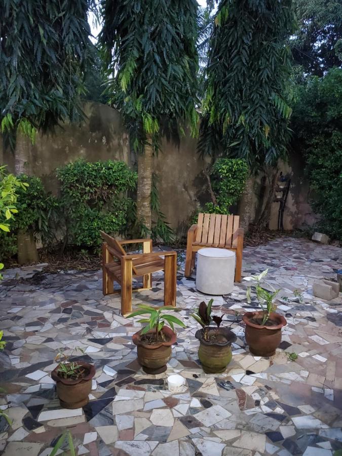 Au Coeur De Ouidah Apartment Luaran gambar
